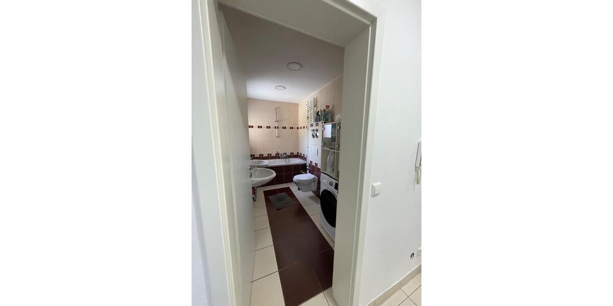 Etagenwohnung Sindelfingen Sindelfingen (Stadt) - 4 Zimmer, 106 m&sup2;, 1.600&euro; | Angebot:26045329