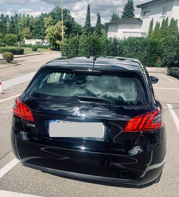Peugeot 308 50.000 km 13.999 € Pforzheim 75179