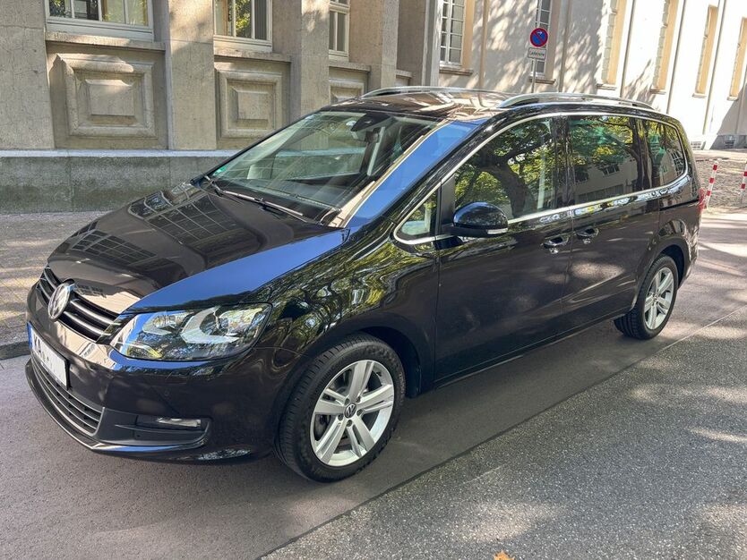 VW Sharan 153.000 km 17.500 € Karlsruhe 76137