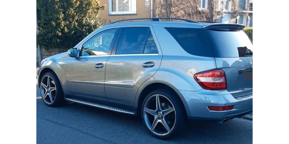 Mercedes-Benz ML 500 186.304 km 18.999 &euro; Loffenau 76597