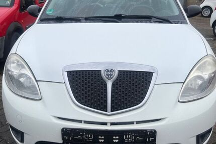 Lancia Ypsilon 94.500 km 2.999 &euro; pforzheim 75179