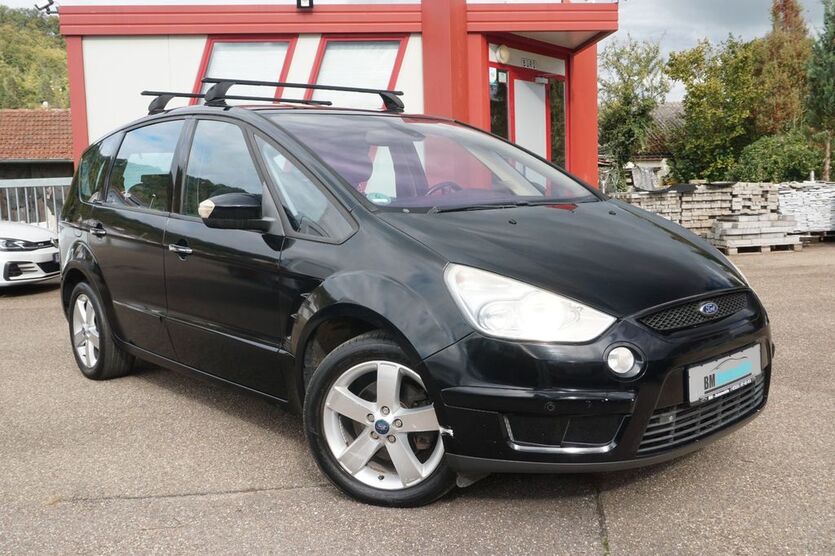 Ford S-Max 228.450 km 2.950 € Niefern-Öschelbronn 75223