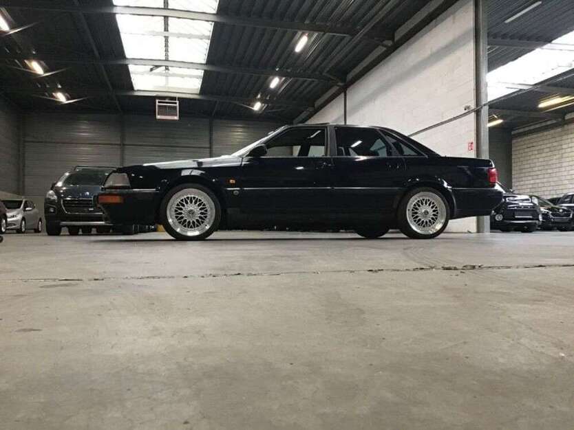 V8