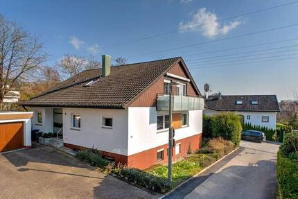 Haus Sindelfingen Mitte - 7 Zimmer, 214 m&sup2;, 830.000&euro; | Angebot:26205455
