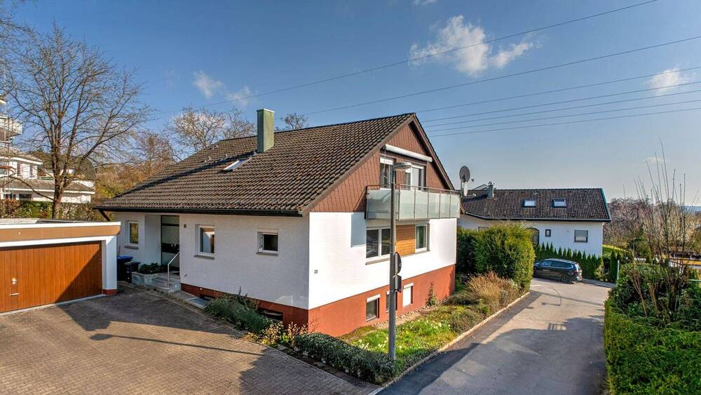 Mehrfamilienhaus, Wohnhaus Sindelfingen Mitte - 7 Zimmer, 214 m&sup2;, 830.000&euro; | Angebot:26205455