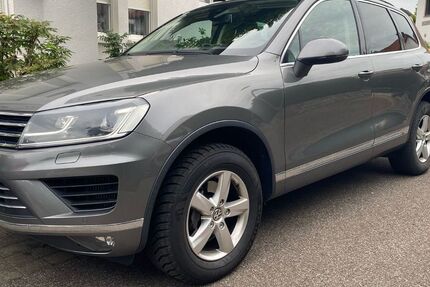VW Touareg 270.000 km 12.300 € Bietigheim 74321