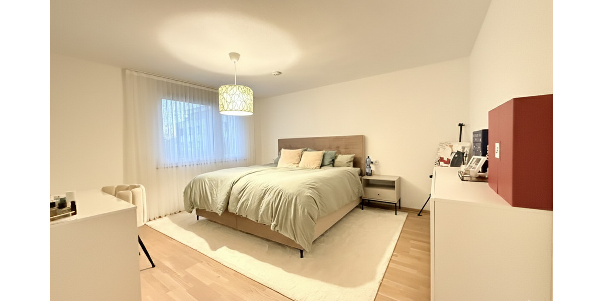 Wohnen auf höchstem Niveau - Erdgeschosswohnung mit Garten & zusätzlichem Hobbyraum 3 zimmer