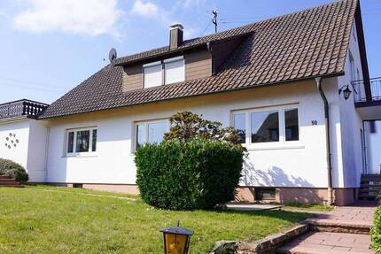 Haus Engelsbrand Grunbach - 7 Zimmer, 212 m&sup2;, 445.000&euro; | Angebot:25909412