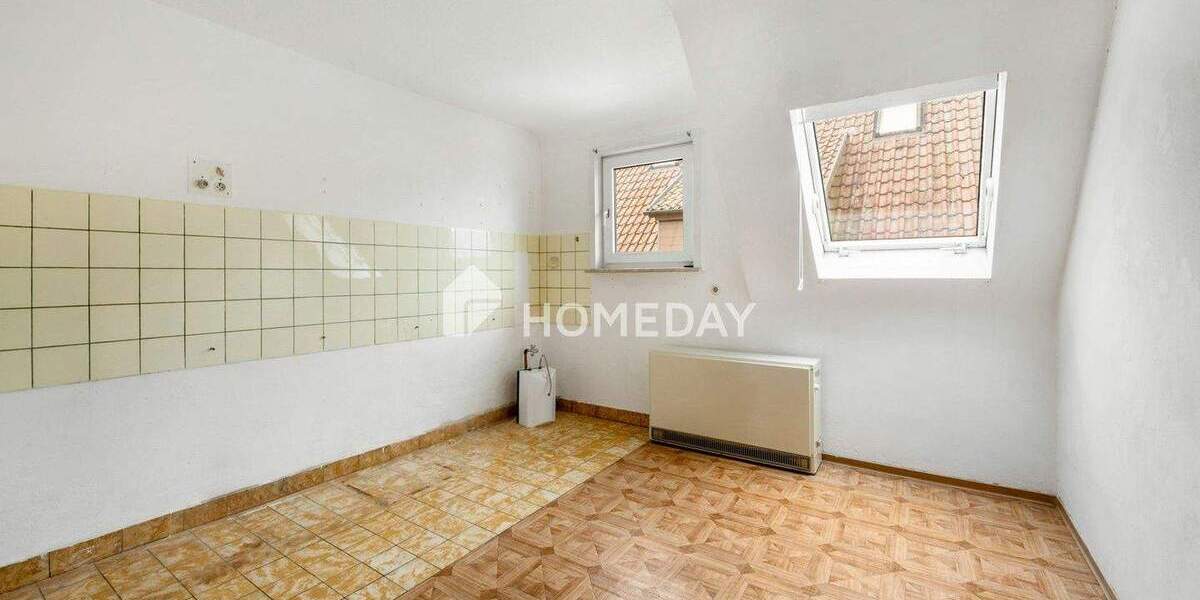 Mehrfamilienhaus, Wohnhaus Eberdingen Hochdorf - 7 Zimmer, 138 m&sup2;, 410.000&euro; | Angebot:25737584
