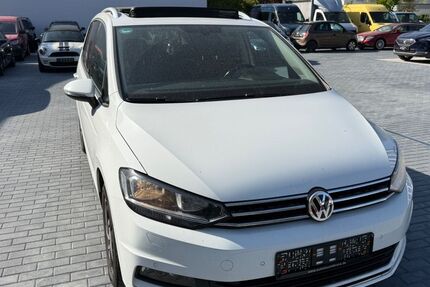 VW Touran 96.703 km 16.990 &euro; Magstadt 71106