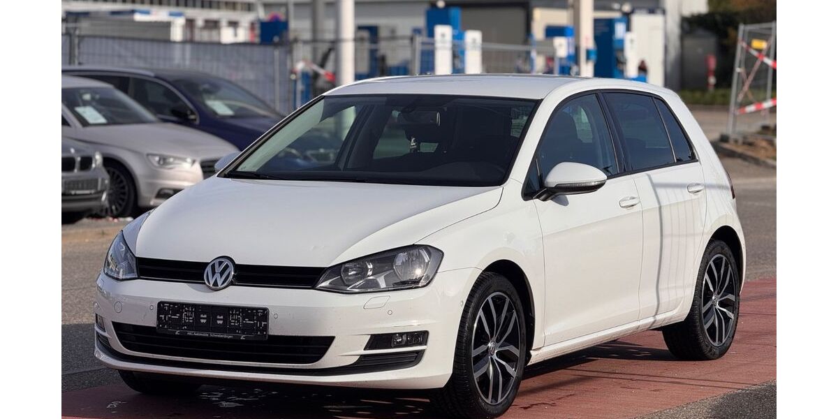 VW Golf 128.289 km 9.950 &euro; Schwieberdingen 71701