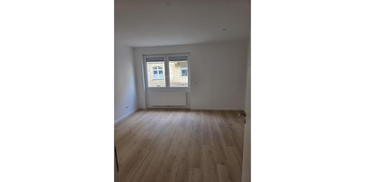 Erdgeschoßwohnung Karlsruhe Südstadt - 3 Zimmer, 94 m&sup2;, 1.550&euro; | Angebot:26322267