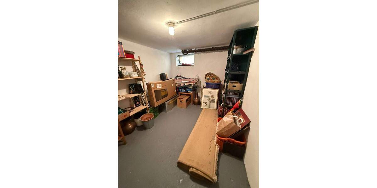 Sensationelle Gelegenheit für große Familien oder Mehrgenerationenhaushalte mit Handwerksgeschick! 9 zimmer