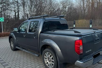 Nissan Navara 306.500 km 9.499 &euro; Königsbach Stein 75203