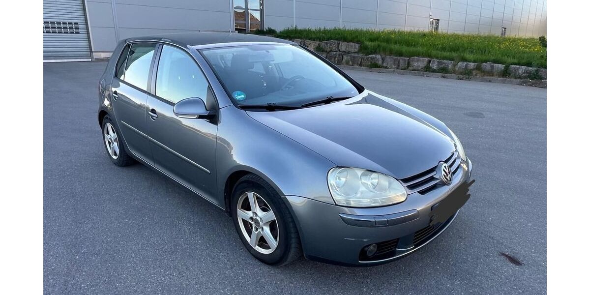 VW Golf 278.000 km 2.299 &euro; Wildberg 72218
