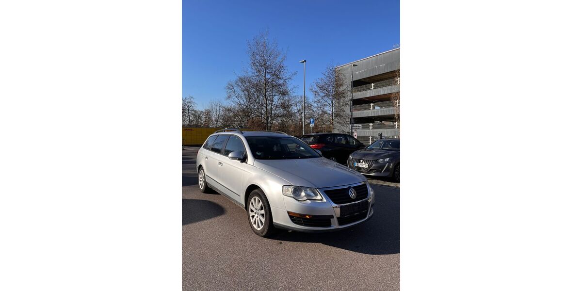 VW Passat 180.000 km 2.100 &euro; Karlsruhe 76131