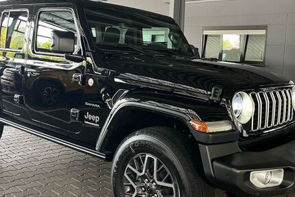 Jeep Wrangler 14.500 km 58.490 &euro; Karlsruhe 76185