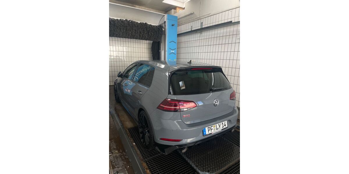 VW Golf 60.800 km 27.800 &euro; Sachsenheim 74343