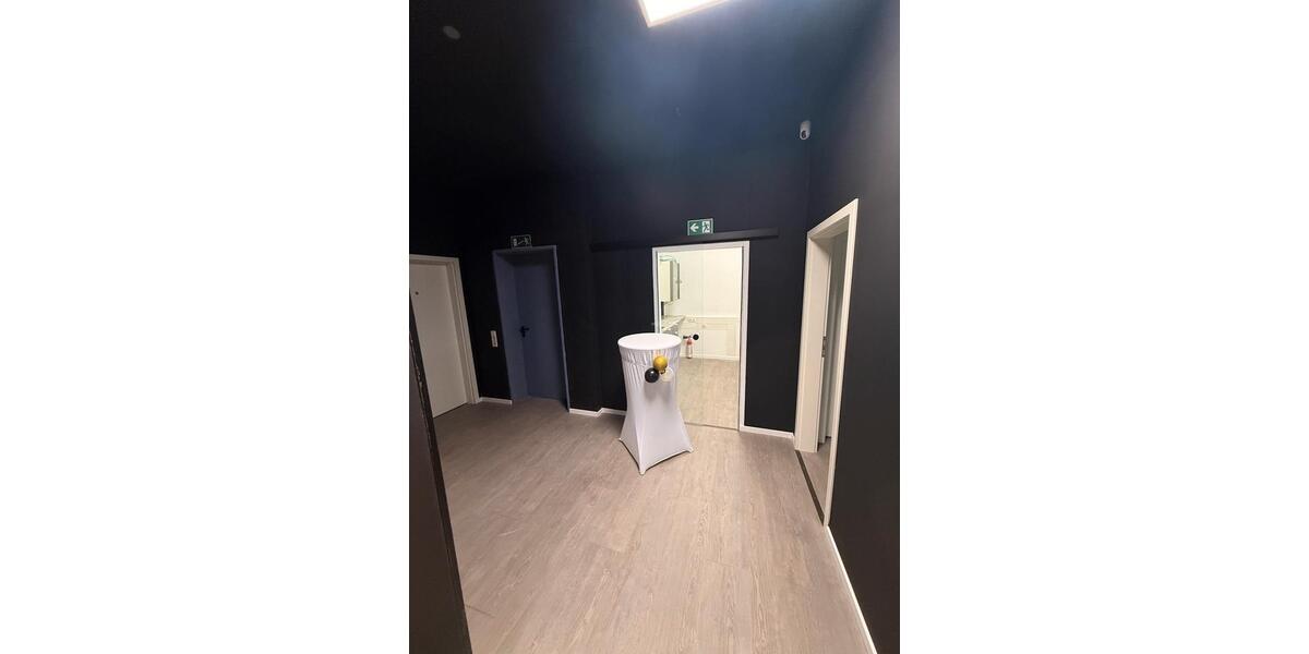 Gewerbeobjekt Ditzingen - 250&euro; | Angebot:25596901