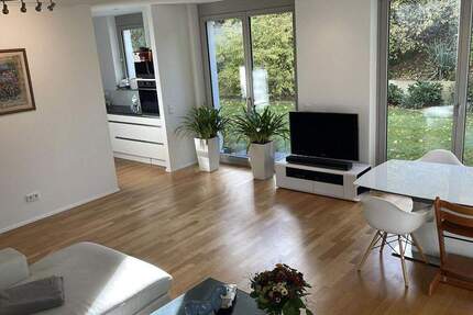 Wohnen am Killesberg: Möblierte 5-Zimmer Wohnung mit großem Garten 5 zimmer