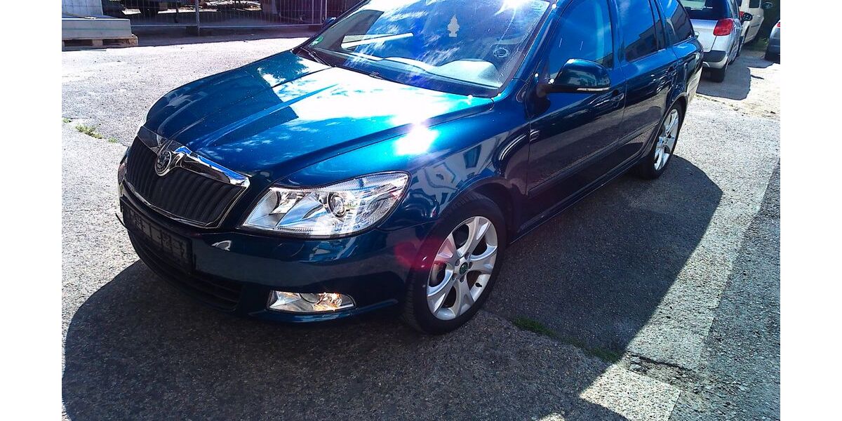 Skoda Octavia 124.899 km 4.599 &euro; Karlsruhe 76227
