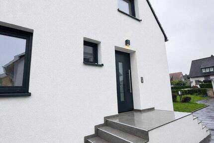 Haus Gerlingen - 8 Zimmer, 200 m&sup2;, 999.000&euro; | Angebot:26915815