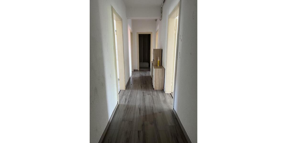Etagenwohnung Pforzheim Dillweißenstein - 3 Zimmer, 90 m&sup2;, 1.250&euro; | Angebot:26064332