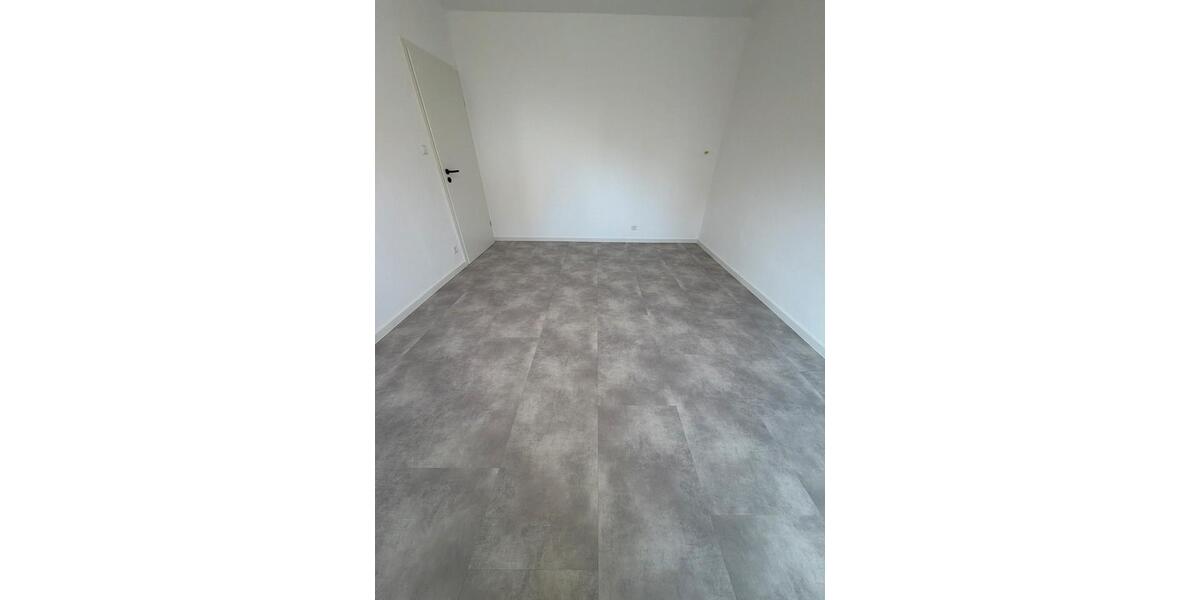 Erdgeschoßwohnung Gaggenau - 4 Zimmer, 115 m&sup2;, 1.500&euro; | Angebot:25418098