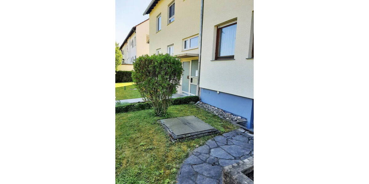 Reihenmittelhaus Ditzingen - 7 Zimmer, 162 m&sup2;, 540.000&euro; | Angebot:26477778