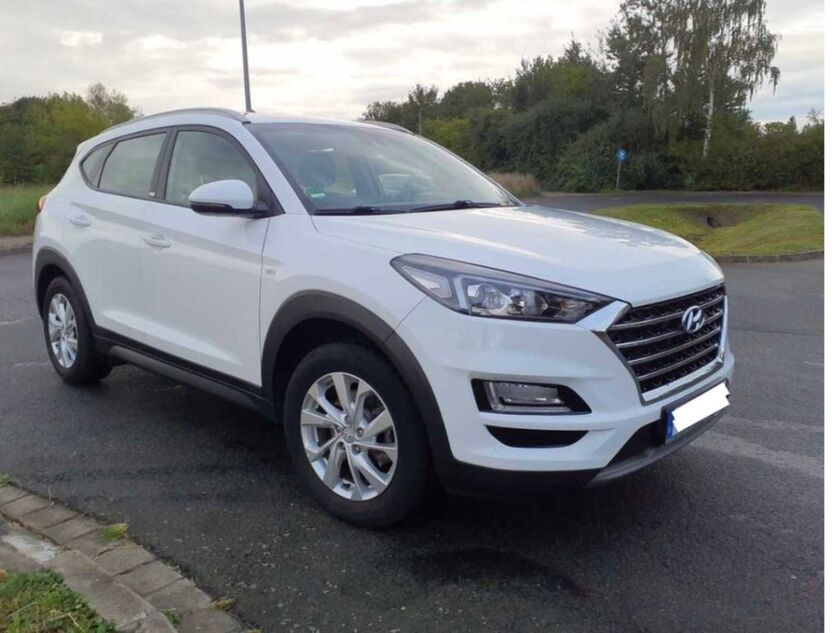 Hyundai TUCSON 109.000 km 15.999 € Ditzingen 71254