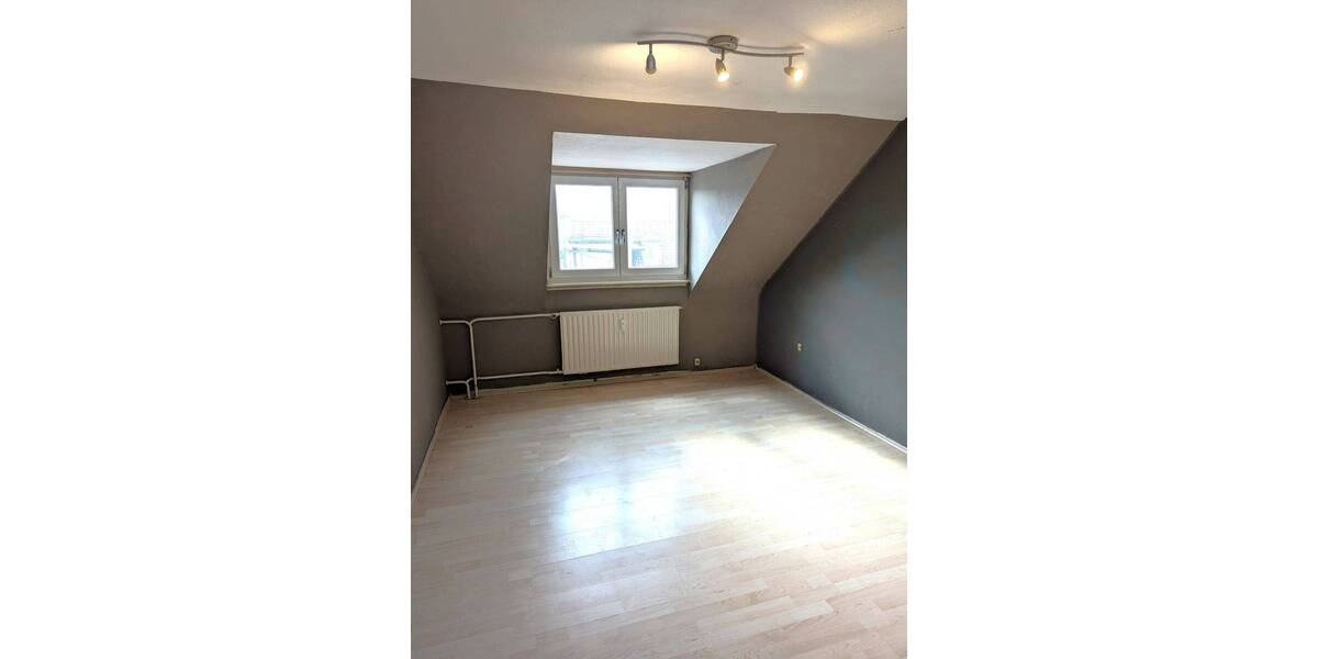 Etagenwohnung Pforzheim Oststadt - 2 Zimmer, 52 m&sup2;, 490&euro; | Angebot:26940043