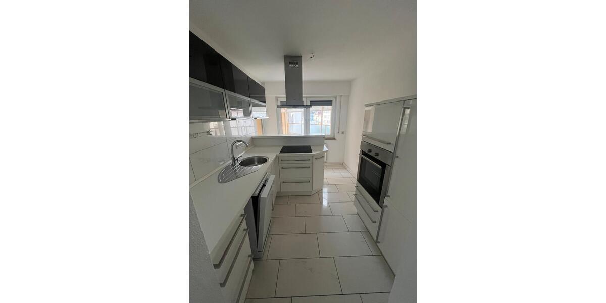 Etagenwohnung Pforzheim Nordstadt - 3 Zimmer, 75 m&sup2;, 1.150&euro; | Angebot:25238736