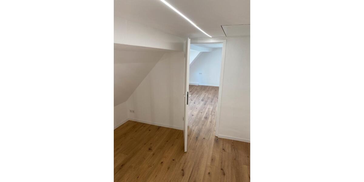 Reihenhaus Leonberg - 4 Zimmer, 105 m&sup2;, 429.000&euro; | Angebot:26777190