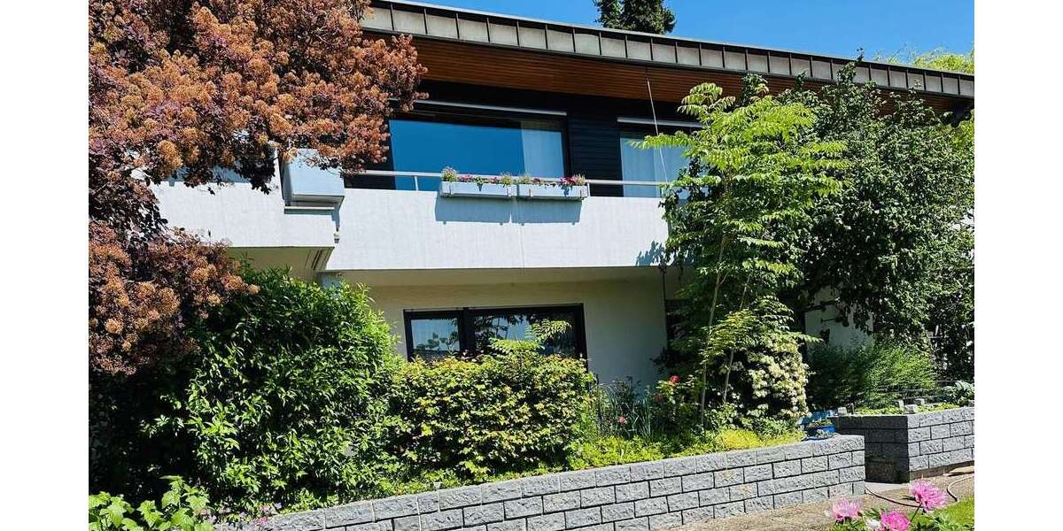 Einfamilienhaus Gaggenau - 9 Zimmer, 345 m&sup2;, 775.000&euro; | Angebot:27101207