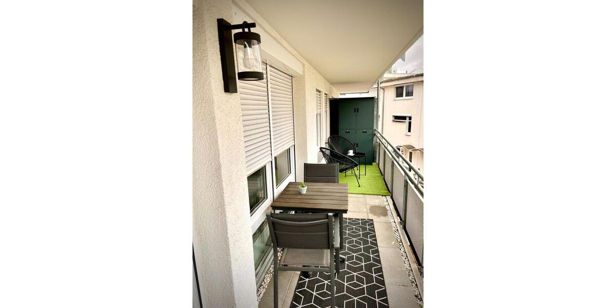 Moderne, möblierte 3-Zimmer Wohnung mit Tiefgarage in Ditzingen 3 zimmer