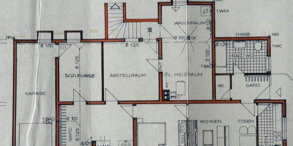 Von privat: Ruhiges Einfamilienhaus mit Einliegerwohnung 7 zimmer