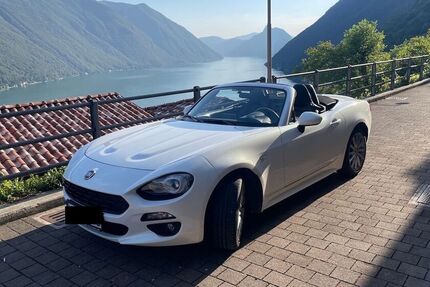 Fiat 124 Spider