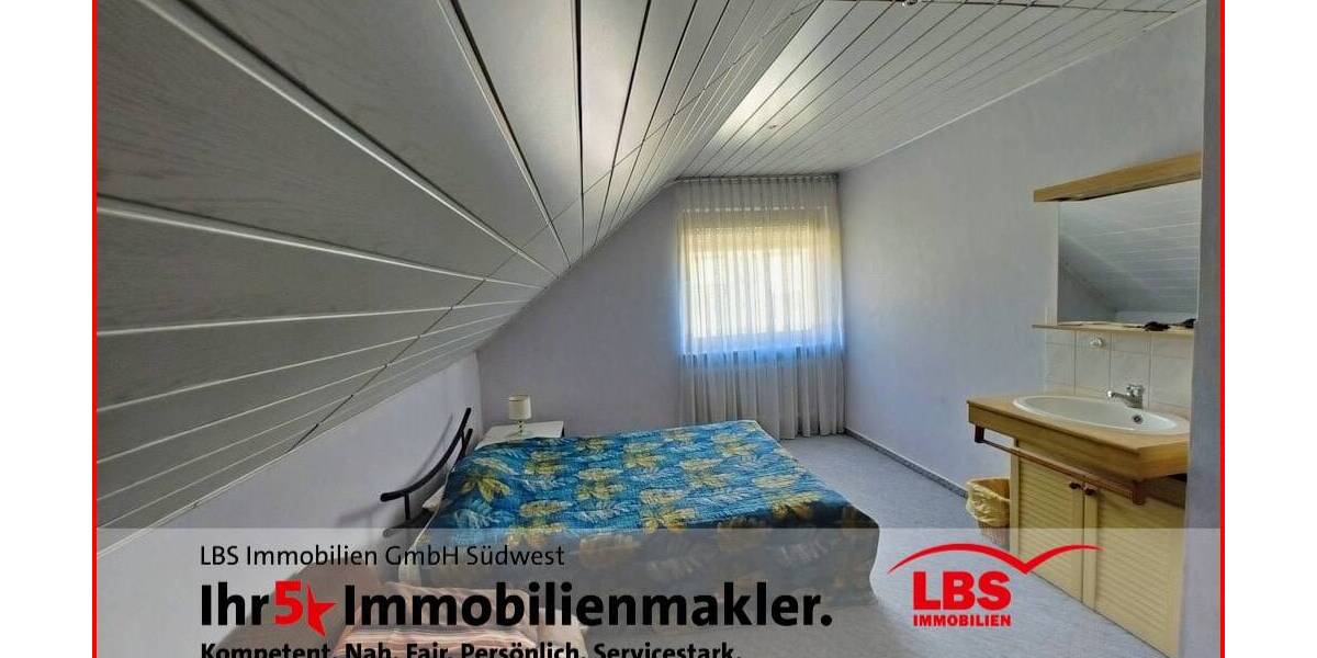 Doppelhaushälfte Neuenbürg - 7 Zimmer, 184 m&sup2;, 499.000&euro; | Angebot:25665809