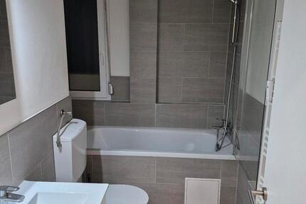 Wohnung Pforzheim Weststadt - 3 Zimmer, 86 m&sup2;, 1.100&euro; | Angebot:25363227