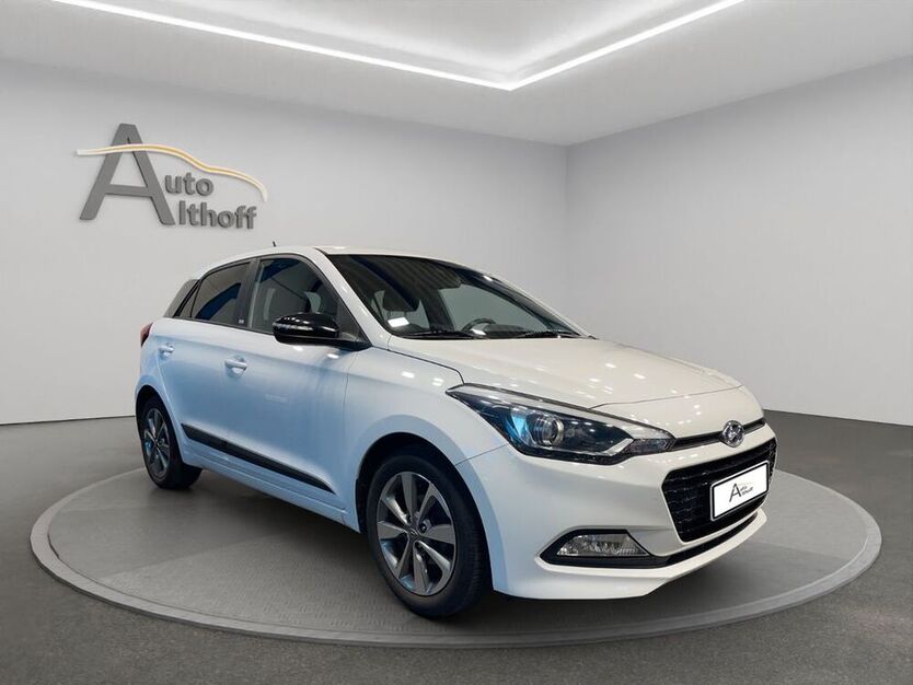 i20