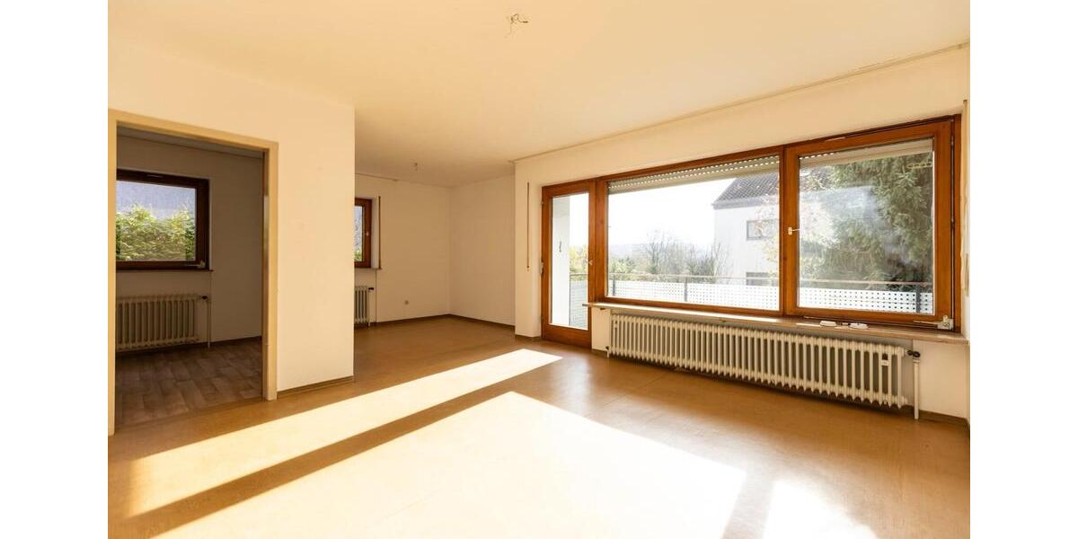 2,5-Zimmer-Ergeschosswohnung mit Balkon zu vermieten 2.5 zimmer