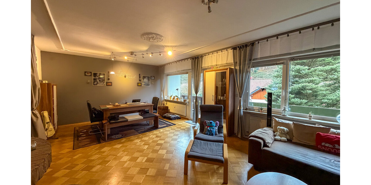 125 m² Kapitalanlage in Bad Wildbad – deutlich unter Markt vermietet Garage Kamin Balkon - Etagenwohnung Bad Wildbad Calmbach | Angebot:27392210