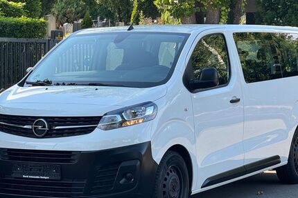 Opel Vivaro 127.896 km 20.990 € Stuttgart 70374