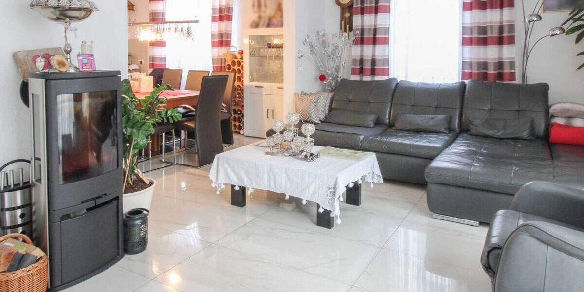 Großzügiges Familienparadies: Ihr Traumhaus wartet in Pforzheim-Eutingen 6 zimmer