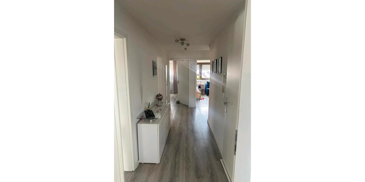 Dachgeschoßwohnung Schwieberdingen - 1 Zimmer, 67 m&sup2;, 243.500&euro; | Angebot:26464066
