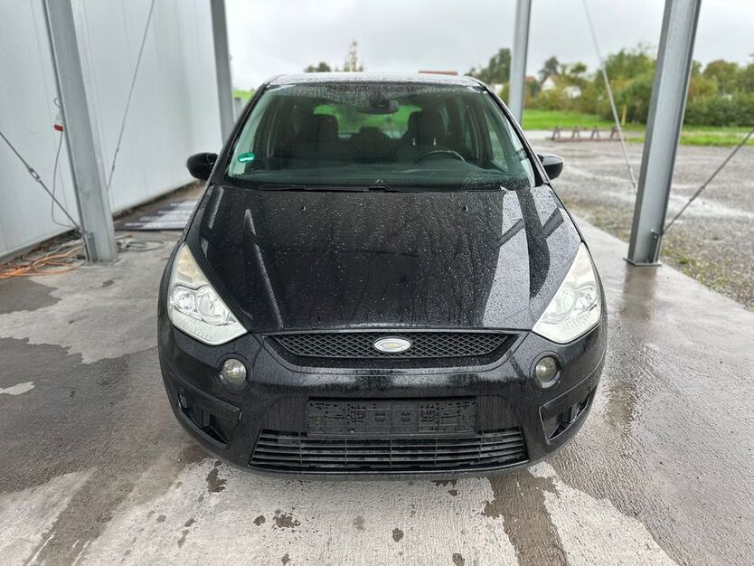 Ford S-Max 240.000 km 2.299 € Sindelfingen 71069