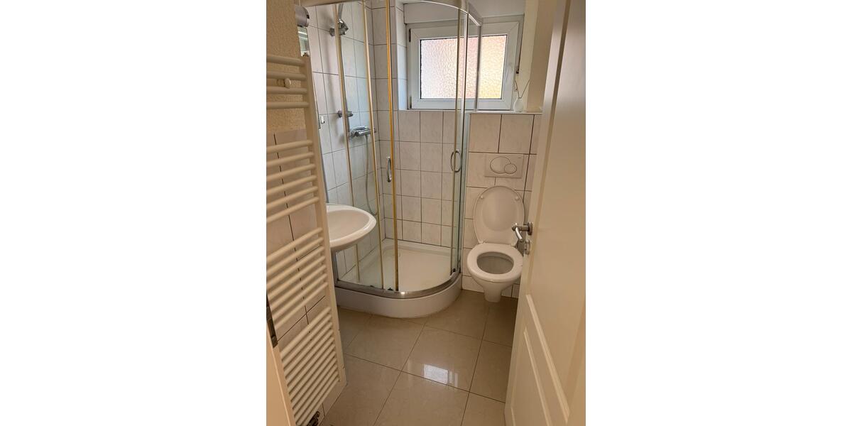 Etagenwohnung Karlsruhe Hagsfeld - 3 Zimmer, 65 m&sup2;, 1.100&euro; | Angebot:26441804