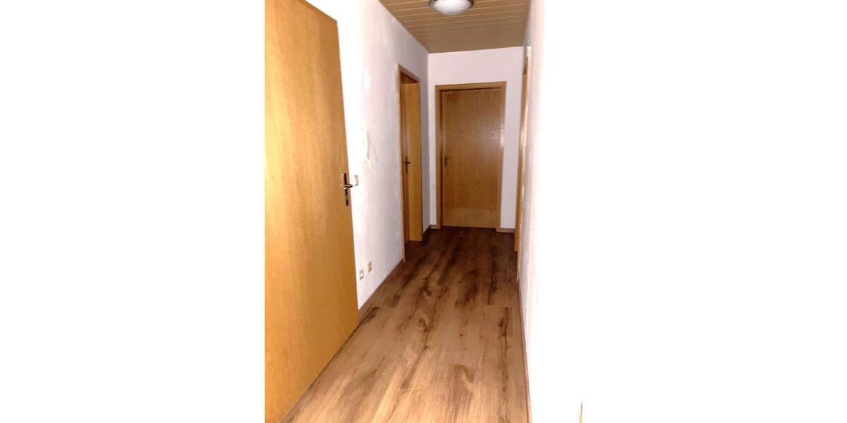 !! Ruhiges Wohnen in Ortsrandlage !! - Etagenwohnung Kraichtal Gochsheim | Angebot:25348845