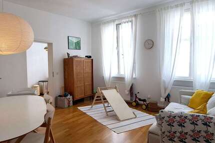 Haus Karlsruhe Durlach - 15 Zimmer, 371 m&sup2;, 1.350.000&euro; | Angebot:24708333