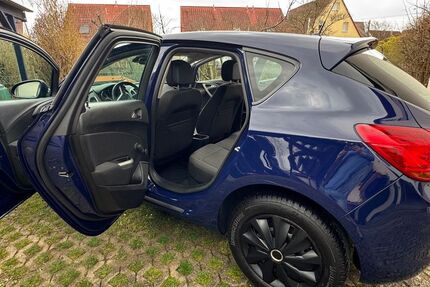 Opel Astra 152.600 km 5.500 &euro; Ditzingen 71254